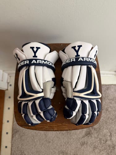 Yale UA Biofit Gloves