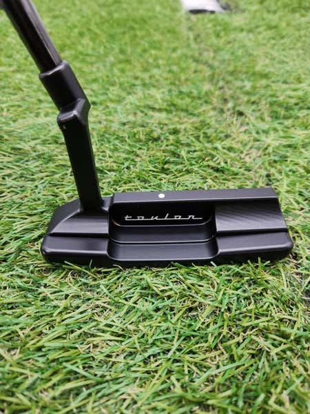 TOULON DESIGN CARBON PROTO HOLLYWOOD PUTTER 34