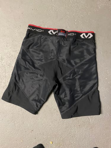 Black Large Men's Compression (Used)