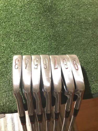 Ben Hogan Ladies Medallion Irons Set 3-9 Legend 1 Steel Shafts