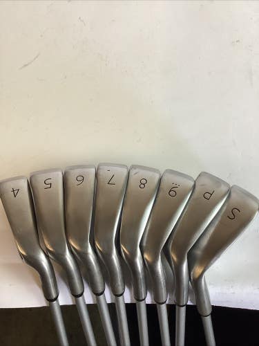 Turbo Power PG Capture Iron Set 4-PW, SW Regular Graphite Shafts