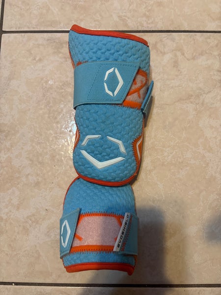 Blue Senior EvoShield Elbow Guard Elbow Protection (Used)
