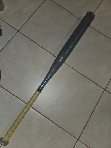 2018 Easton Ghost Composite Bat (-10) 23 oz 33" (Used)