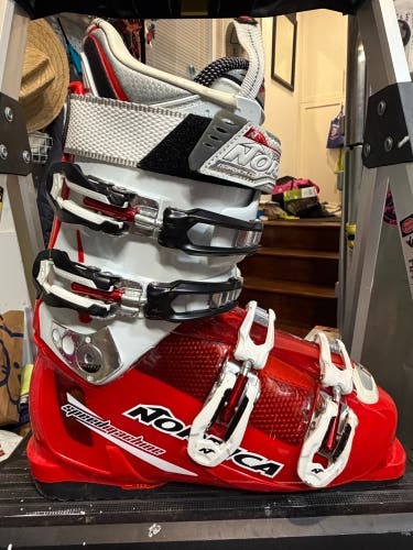 Nordica SpeedMachine X100 Ski Boots 25.5 like new