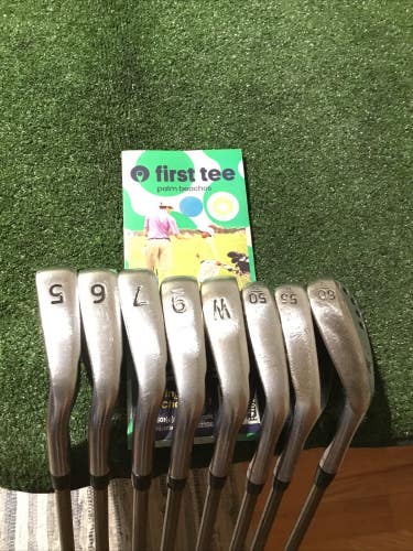 PXG Left Handed 0311 Forged Irons Set (5-PW-GW-SW-LW, No 8i) Regular Graphite LH