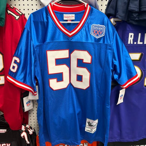 New York Giants Lawrence Taylor #56 Throwback NFL Jersey Blue Medium Men's Jersey (New)