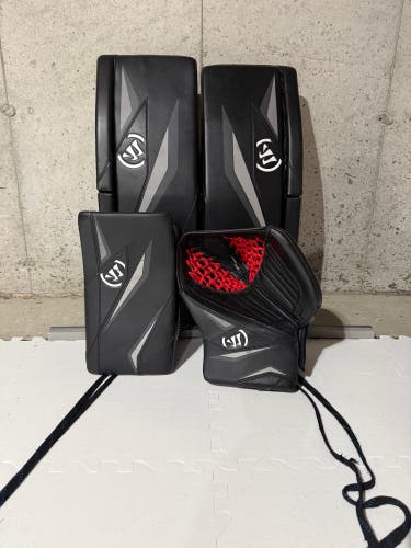 33" Warrior Regular Goalie Full Set (Used)