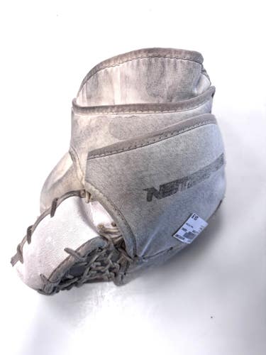 Used Brians NETZERO Youth Goalie Catcher White 11860-S000317411