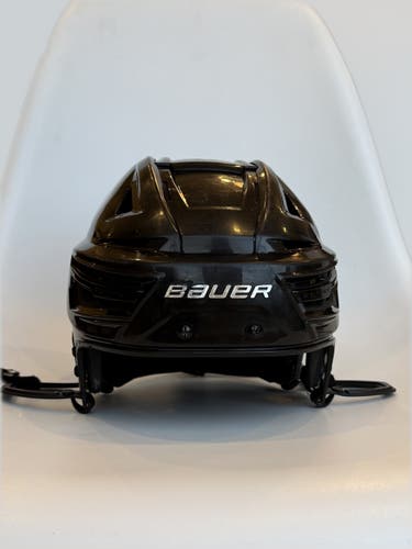 Medium Bauer Re-Akt 150 Helmet (Used)