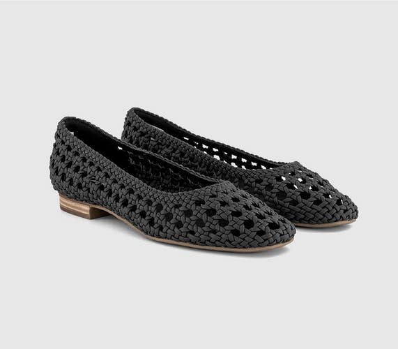 TOMS Briella Ballet Flat Women's 7.5B Black Woven Square Toe Slip On ZOGG4389