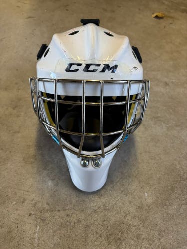 Youth CCM Axis 1.5 Goalie Mask (Used)