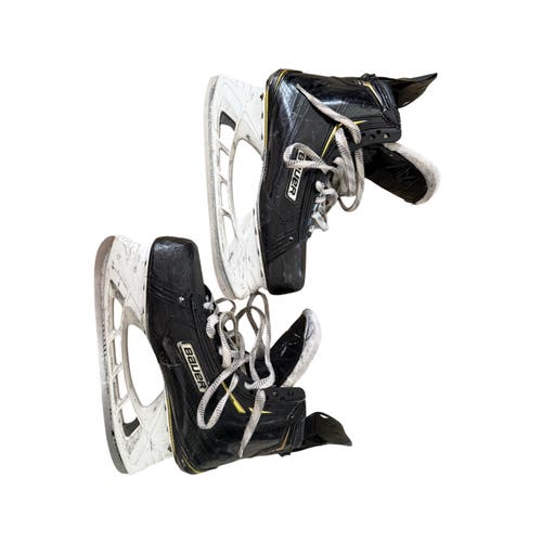 Bauer Supreme 2S Pro Hockey Skates Regular Width Pro Stock 9.5 (Used)