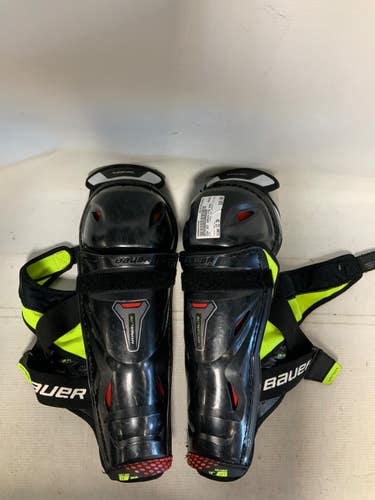 Used Bauer VAPOR HYPERLITE Junior Shin Guards Black 12" 11823-S000042544