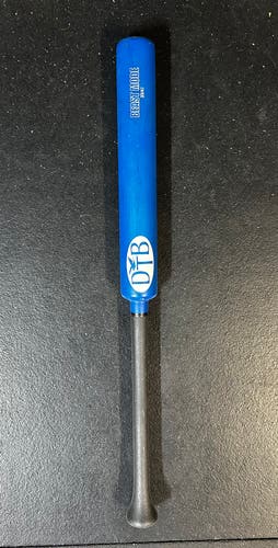 Dove Tail Bat Training Bat other 33" (Used)