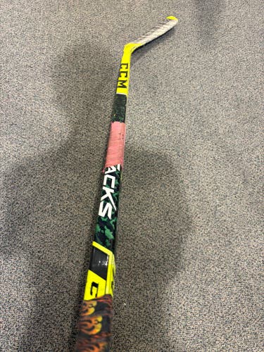 Youth CCM YTH Tacks Hockey Stick Right Handed P29 20 Flex (Used)