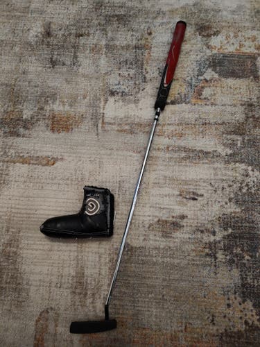 Cleveland Blade Classic Collection HB 3 Right Handed Putter 34.5" (Used)
