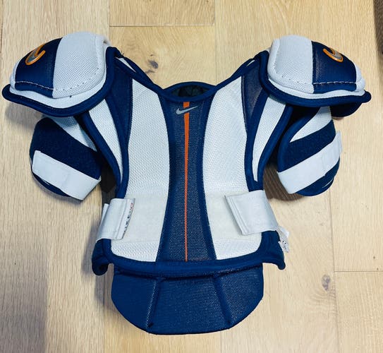 Men's Small Senior Nike v7 Shoulder Pads