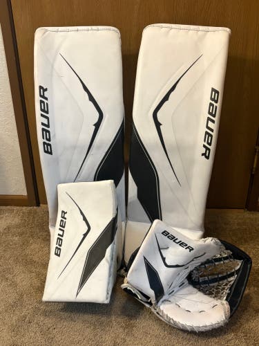35" 2025 Bauer Flylite Regular Goalie Full Set (Used)