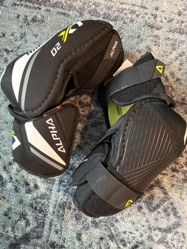 Senior Large Warrior Alpha LX 20 Elbow Pads (Used)