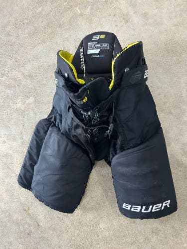 Youth Large Bauer Supreme 3S Hockey Pants (Used)