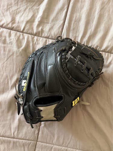 Wilson A2000 RH Catcher's Glove 33.5" (Used)