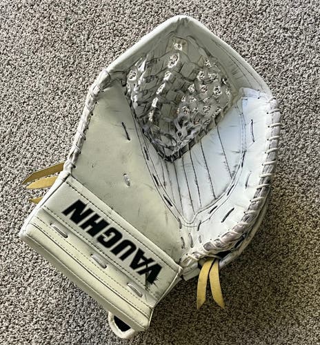 Vaughn Velocity XFP Catcher Regular (Used)