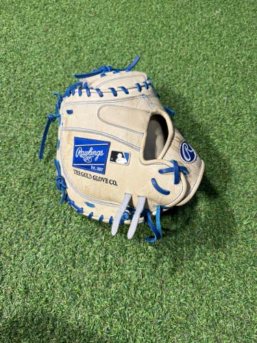 Rawlings Heart of the Hide RH Catcher's Baseball Glove 32.5" (Used) (LIKE NEW).   Still need broken