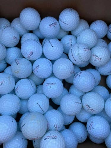 100 KIRKLAND SIGNATURE WHITE Used Golf Balls AAA