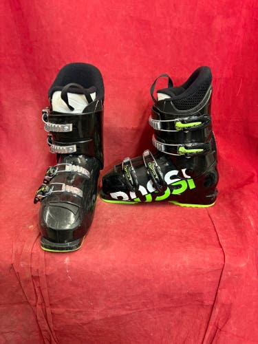 Ski Boots: Rossignol Comp J4 (or J3) junior downhill ski boots
Size: 23/23.5
Boot size: 275mm