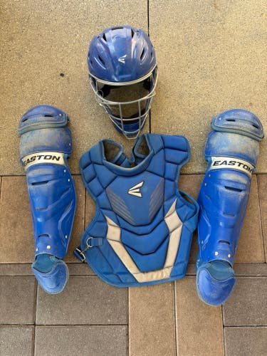 Intermediate Easton Game Time Catcher's Set