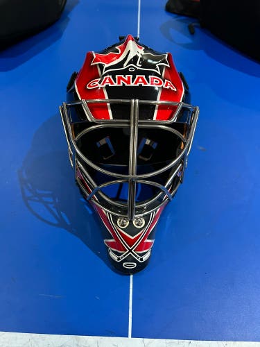 Senior CCM GFL Pro Goalie Mask (Used)