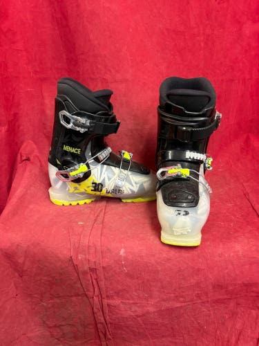 Mondo 23 & 23.5 Unisex Dalbello All Mountain Ski Boots (Used)