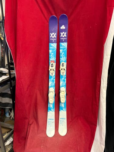 Skis: Völkl Bash 86 W women’s twin-tip freestyle skis, 138cm
Bindings: Marker 4.5 (Grip walk)