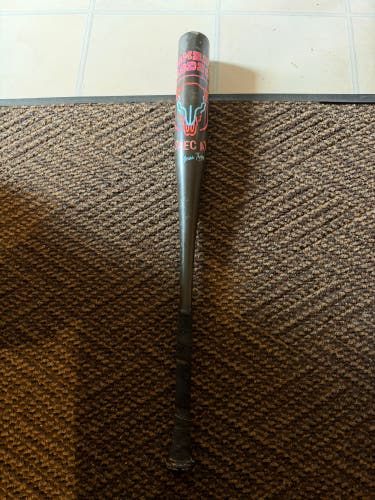 2026 Combat MFG Spec A1 Alloy BBCOR Certified Bat (-3) 29 oz 32" (Used)