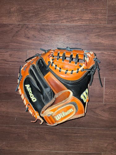 Wilson A2000 RH Catcher's Glove 34" (Used)