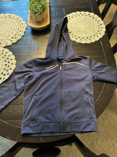 Blue Kids Unisex Small Bauer Sweatshirt (Used)