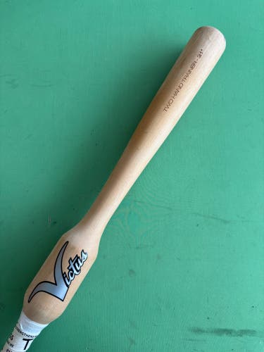 Victus Two Hand Training Bat (-3) 28 oz 31"