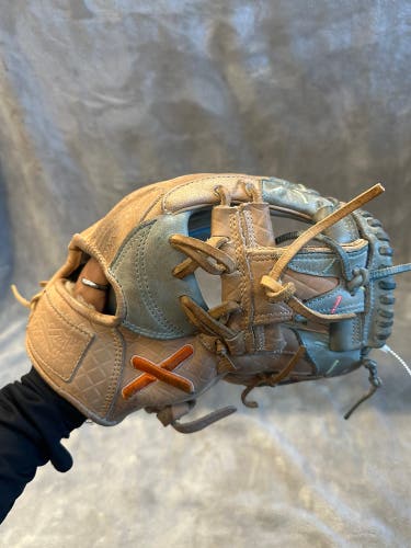Brown Absolutely Ridiculous RH Infield Baseball Glove 12" (Used)