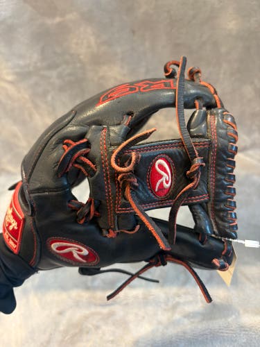 Black Rawlings R9 RH Infield Baseball Glove 11.25" (Used)
