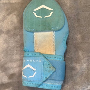 Junior Powder Blue EvoShield Sliding Mitt (Used)