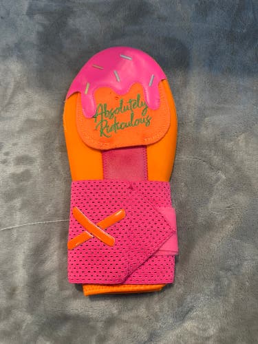 Absolutely Ridiculous Sliding Mitt