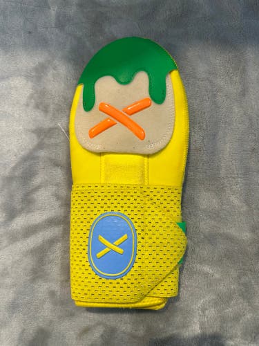 Absolutely Ridiculous Sliding Mitt