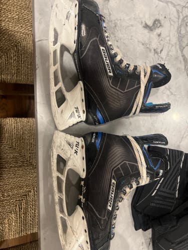 2016 Bauer Nexus 7000 Hockey Skates Regular Width 8 (Used)