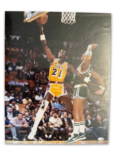 Michael Cooper Autographed Signed Lakers 16x20 Layup Photo NBA Celtics JSA COA
