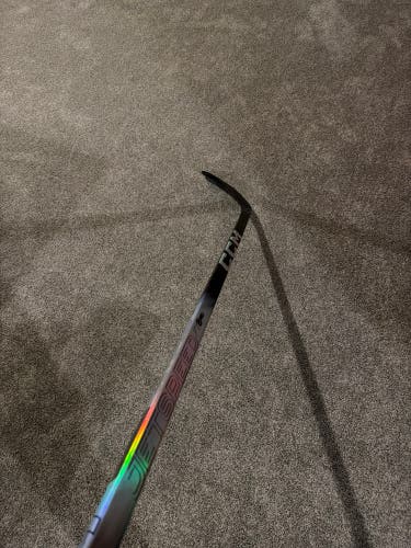 Senior CCM JetSpeed FT8 Pro Right Handed Hockey Stick P28 70 Flex (New)