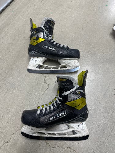 2020 Bauer Supreme 3S Hockey Skates Size 8 Fit 3