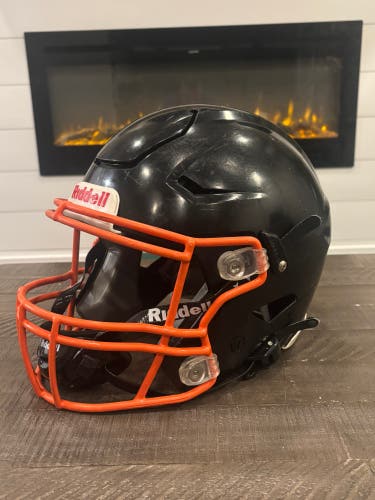 Black Youth Small Riddell SpeedFlex Helmet