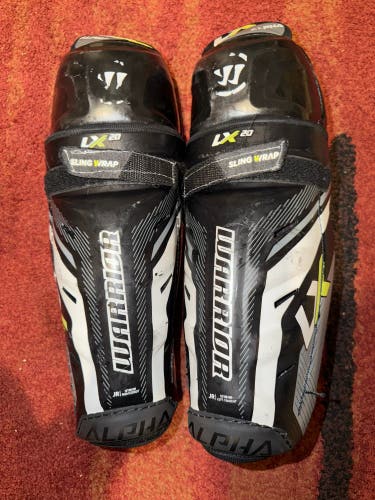 Junior Warrior Alpha LX 20 12" Shin Pads (Used)