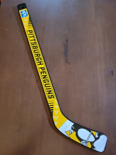 Pittsburgh Penguins NHL Mini Hockey Stick SGA