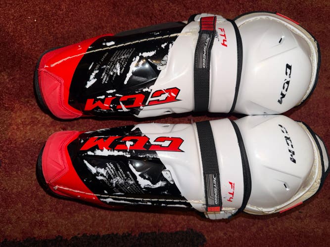 Junior CCM JetSpeed FT4 Pro 12" Shin Pads (Used)